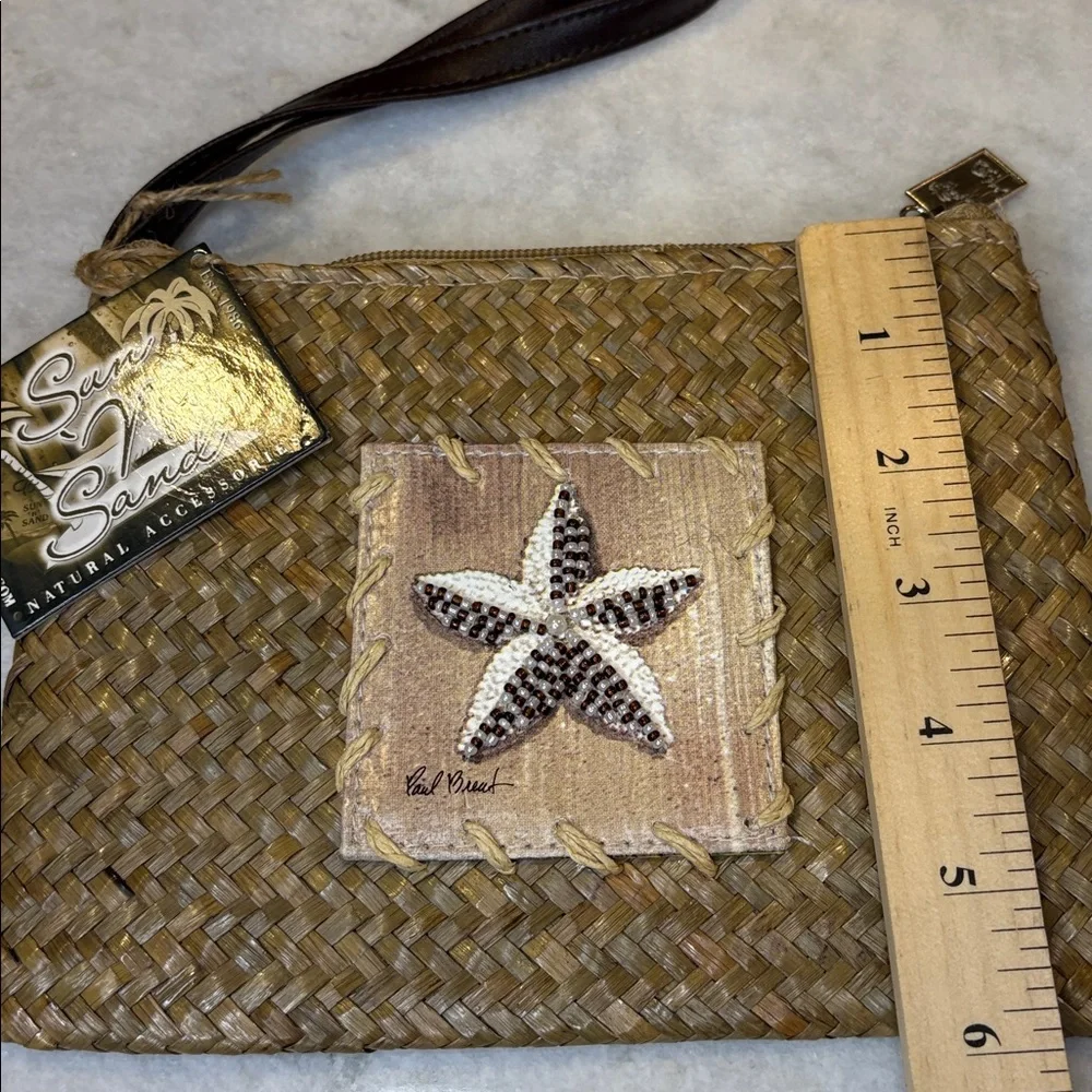 Sun n Sand Woven Straw Wristlet Clutch Pearl Beaded Starfish Summer
